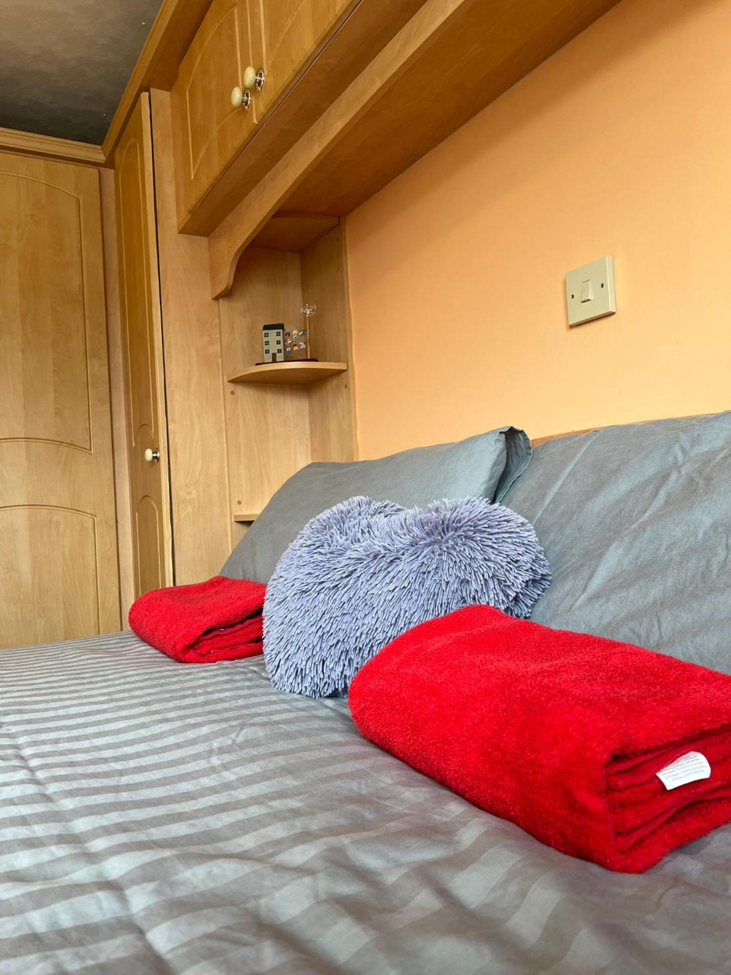 Spacious 2 Bedroomed Mobile Home Aberystwyth Exteriér fotografie